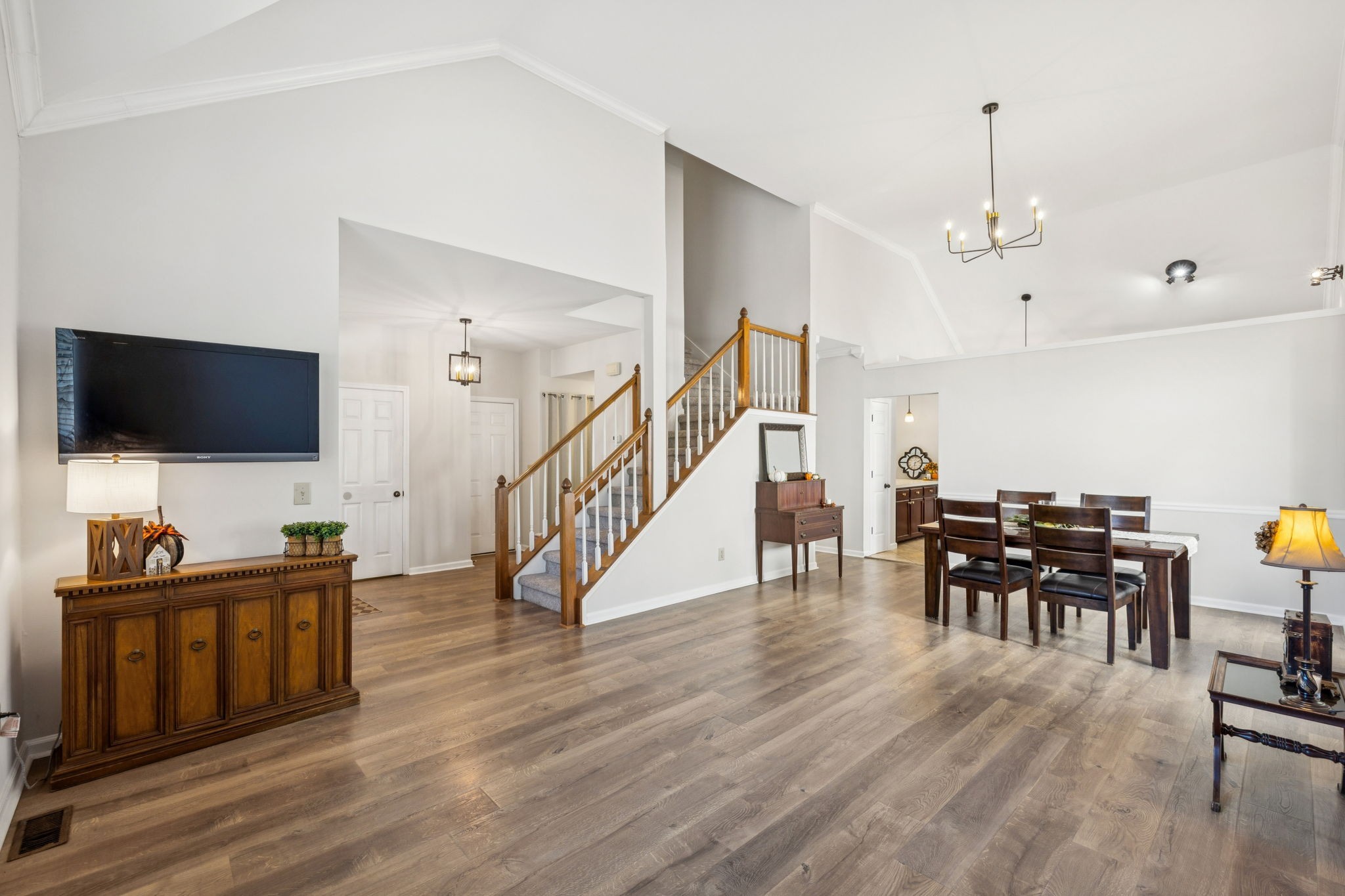 140 Cavalcade Cir