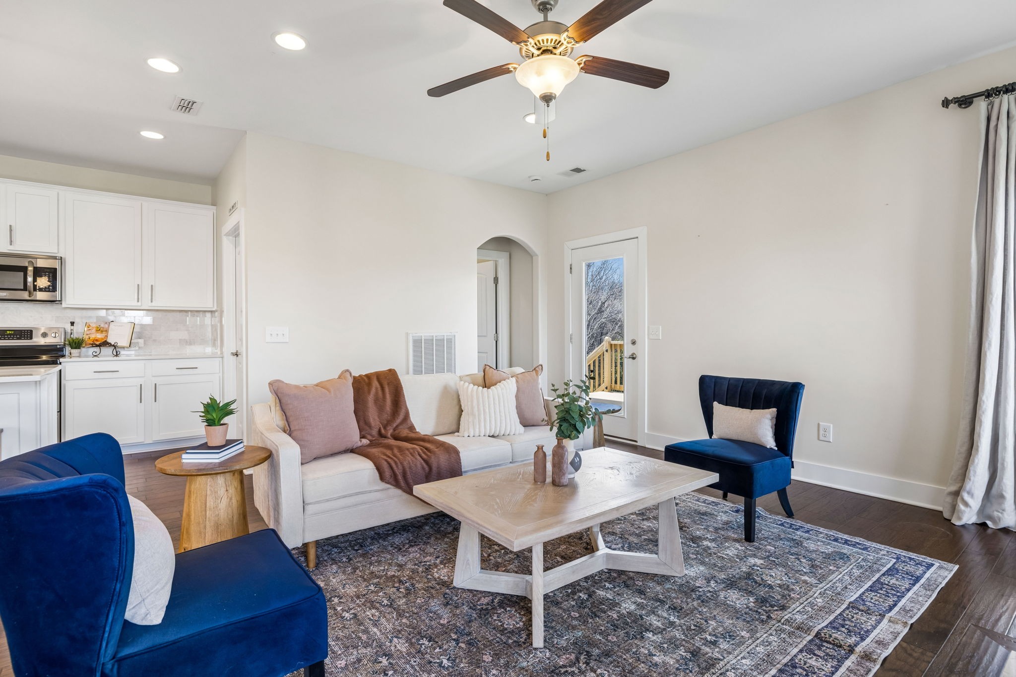 214 Fowler Cir