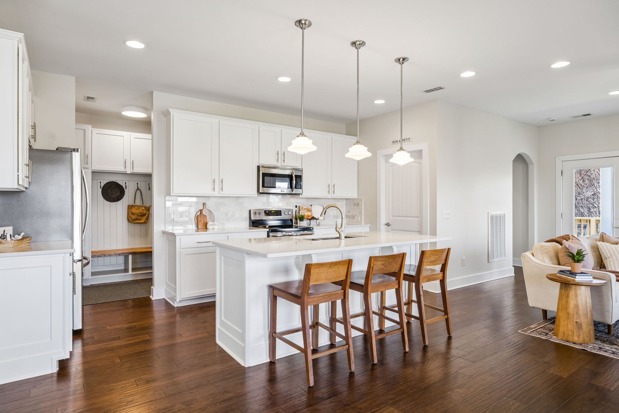 214 Fowler Cir