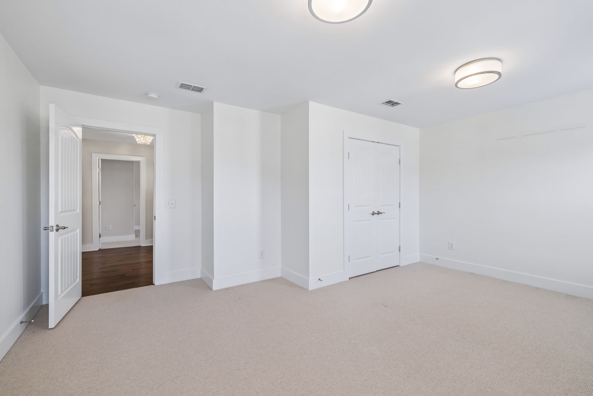 214 Fowler Cir