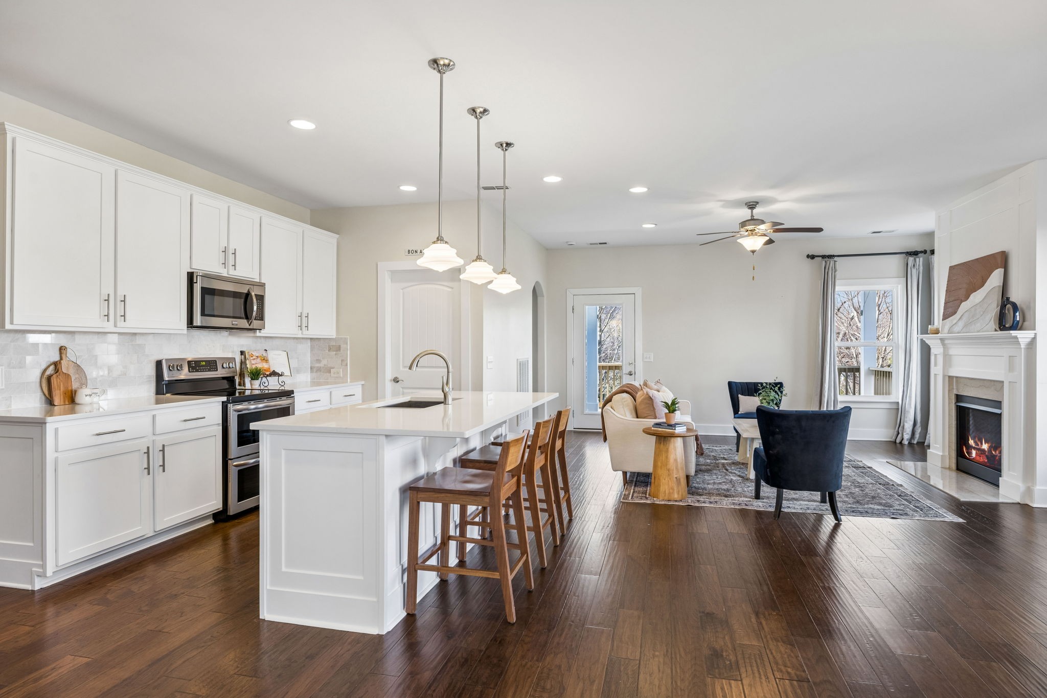 214 Fowler Cir