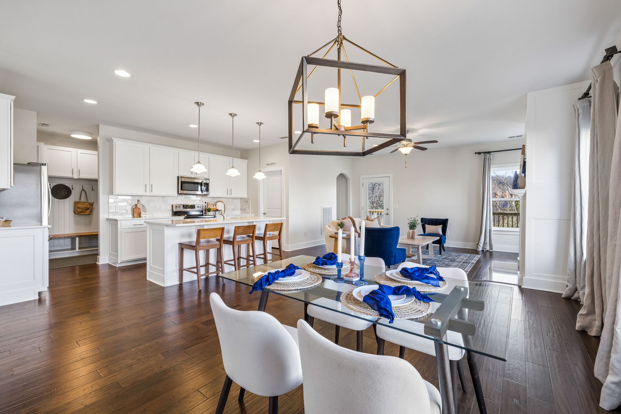 214 Fowler Cir