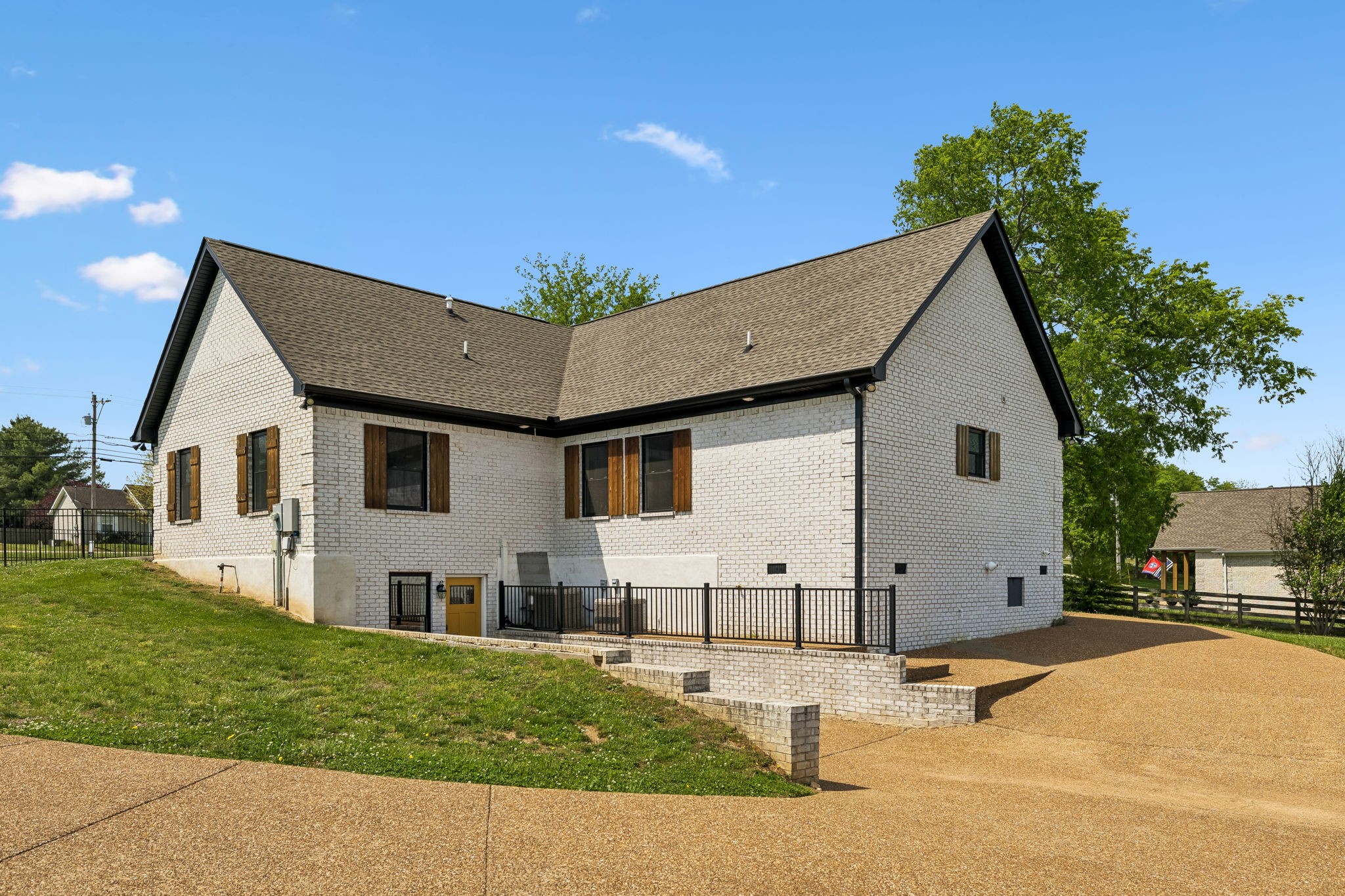2104 Williamsport Pike