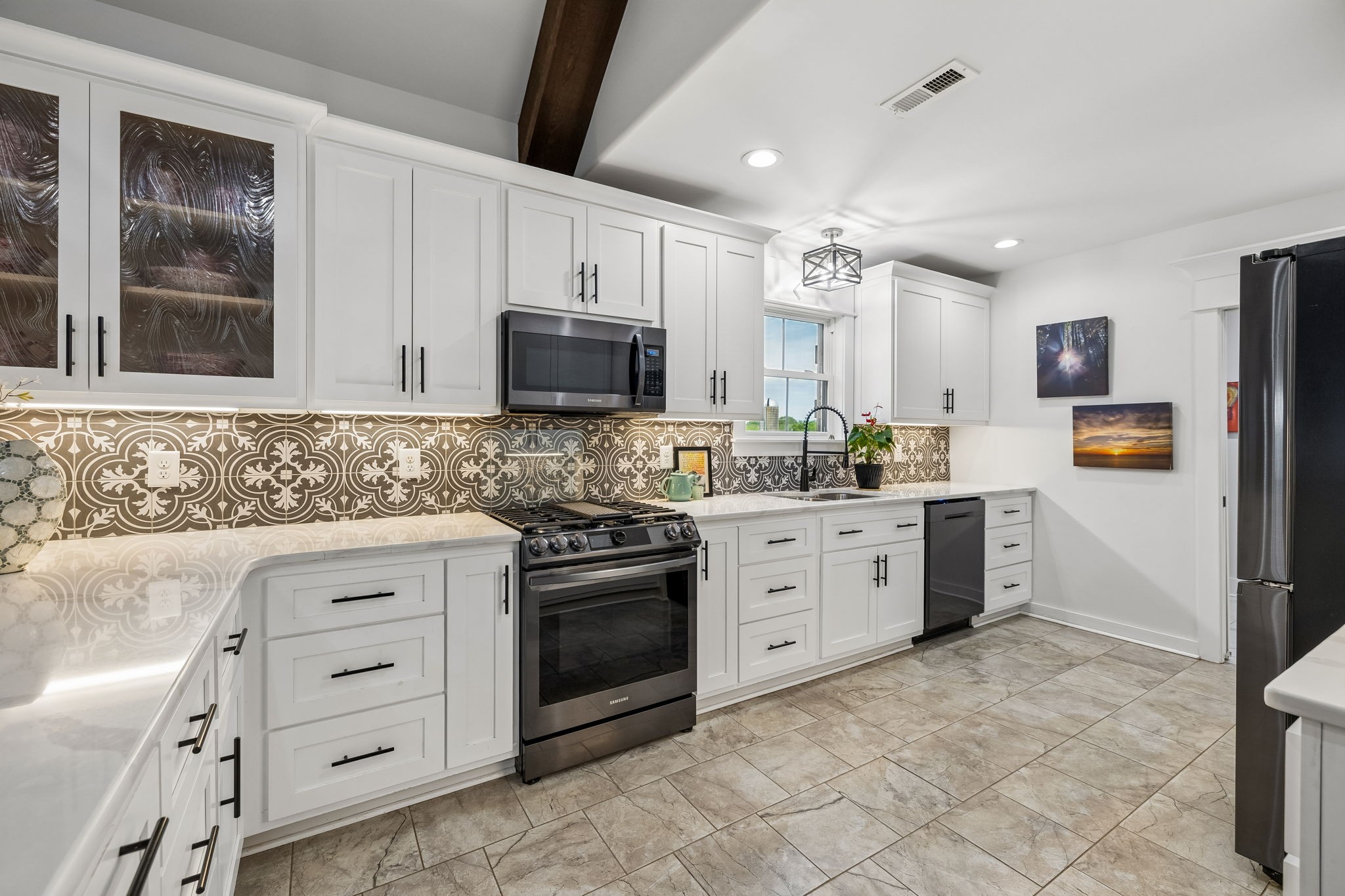2104 Williamsport Pike