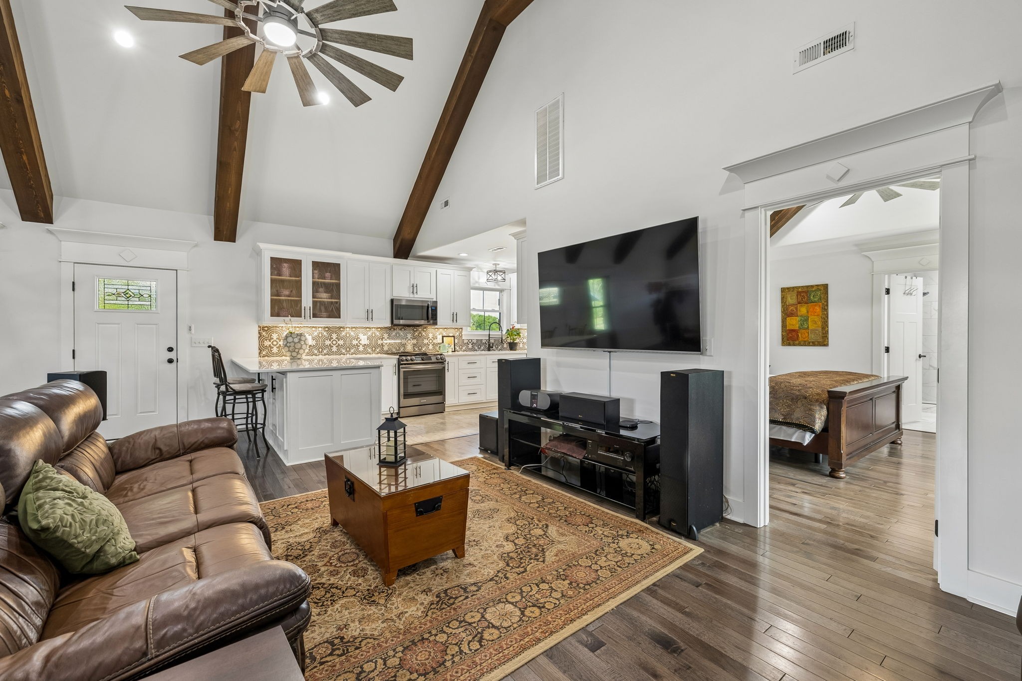 2104 Williamsport Pike