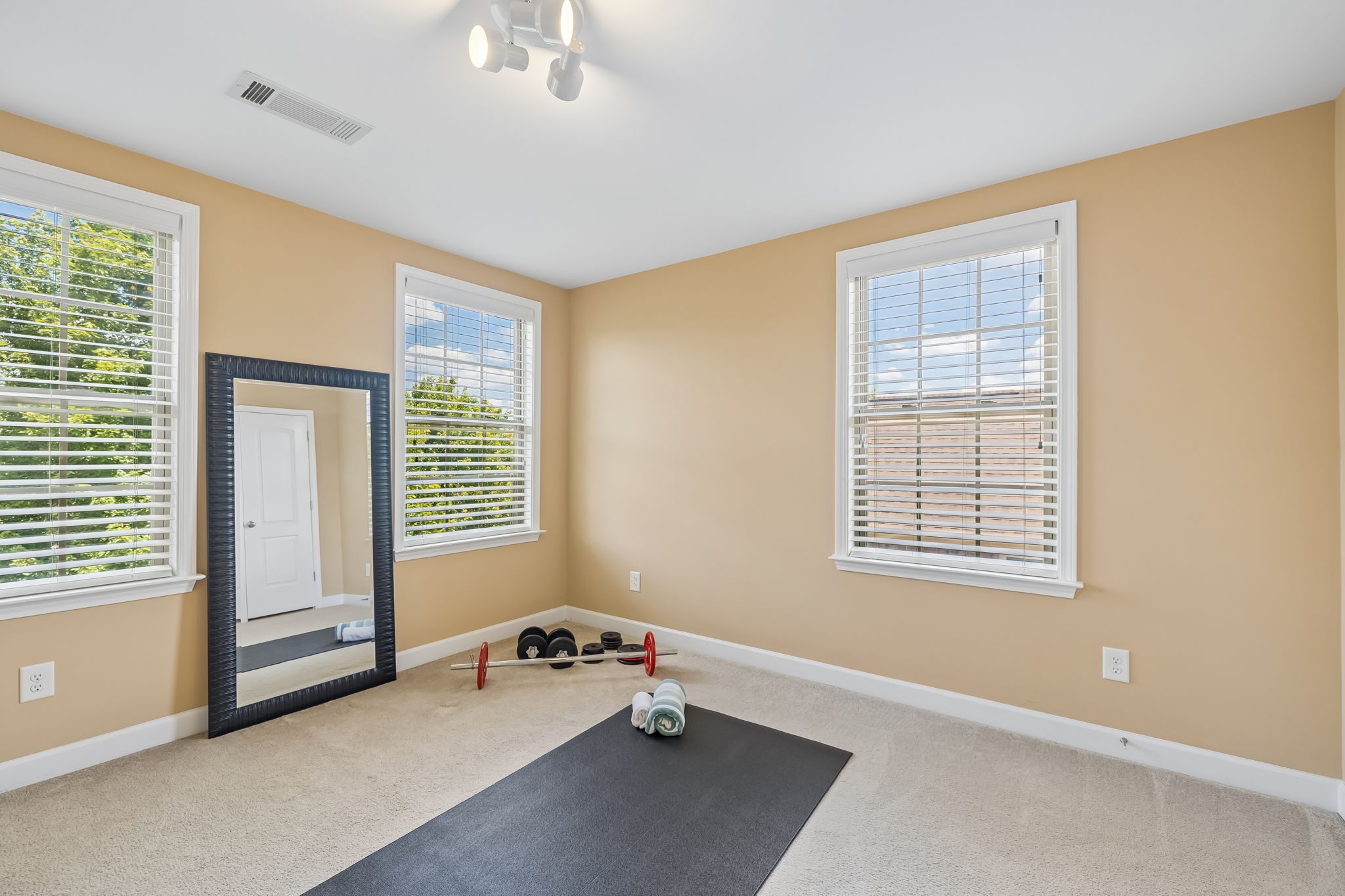 159 Circuit Rd
