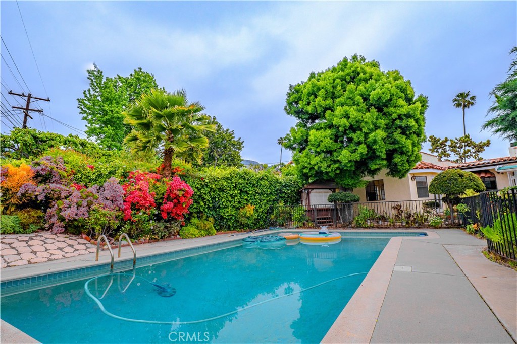 1501 Winchester Avenue