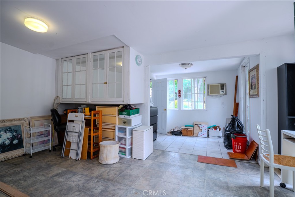 1501 Winchester Avenue