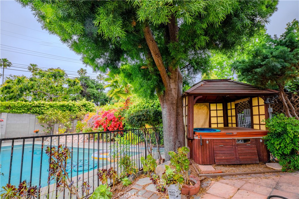 1501 Winchester Avenue