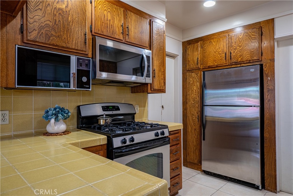 1501 Winchester Avenue