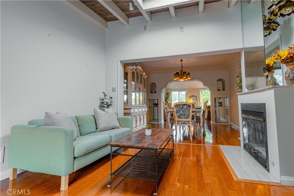 1501 Winchester Avenue