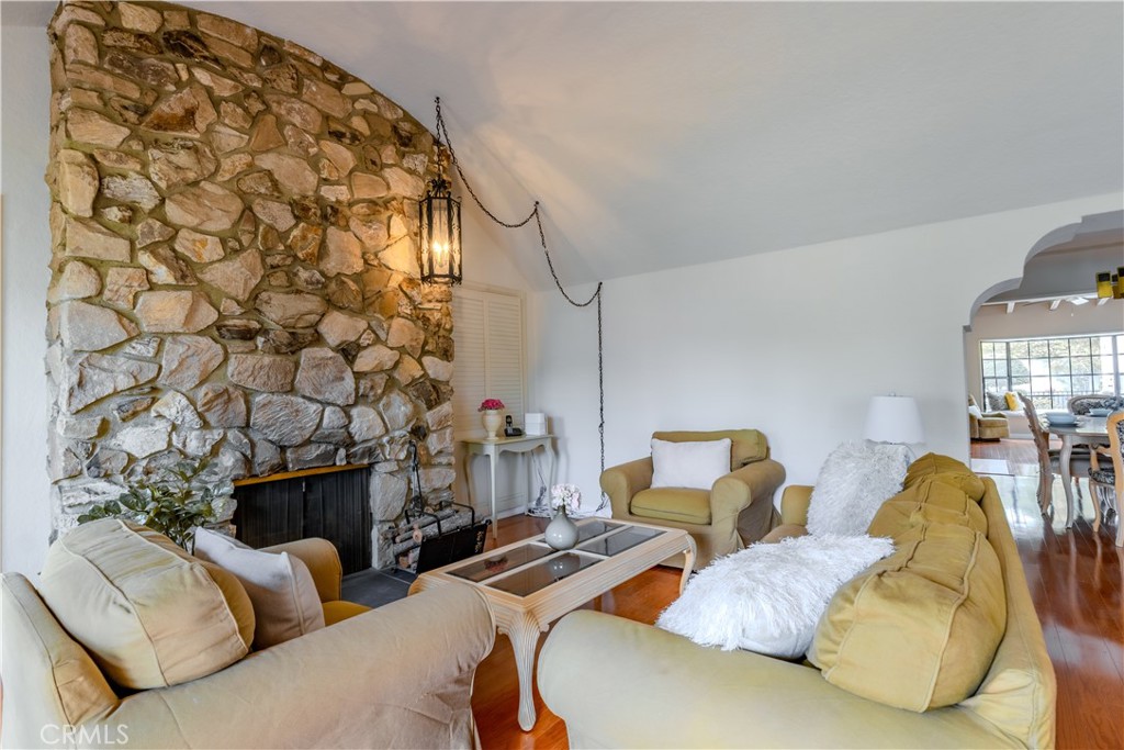 1501 Winchester Avenue