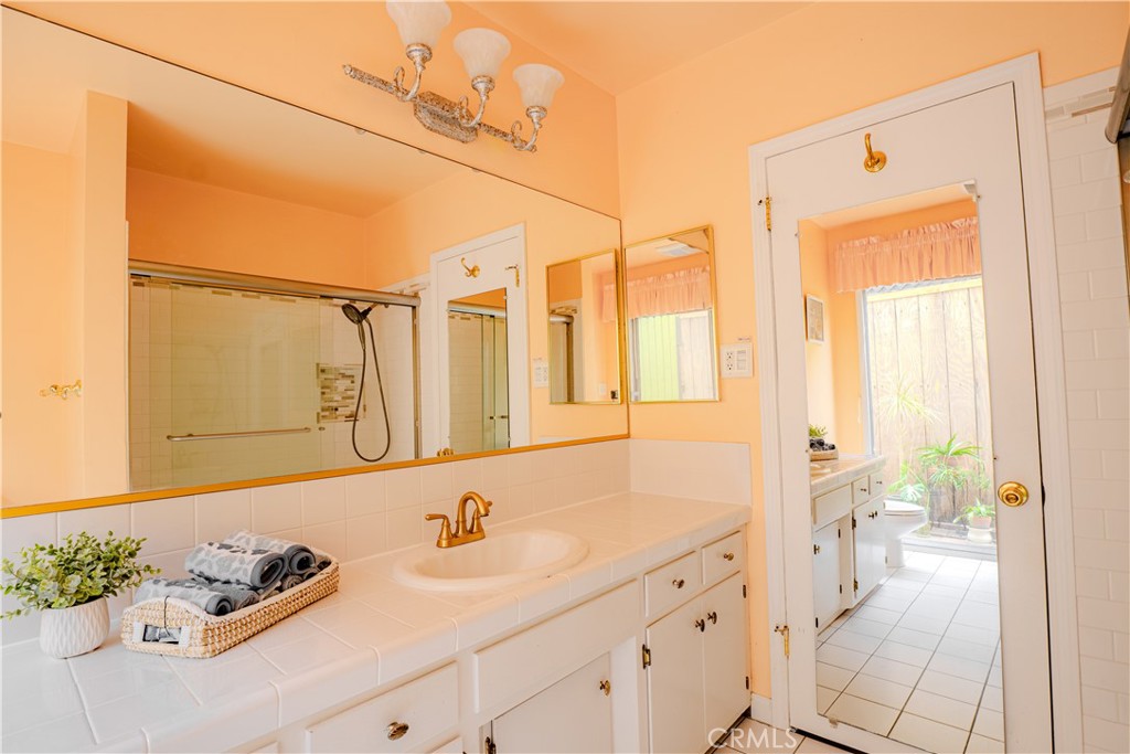 1501 Winchester Avenue