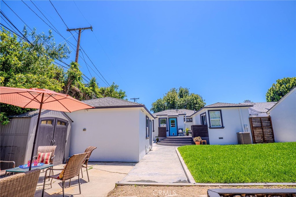 417 E 44th Way