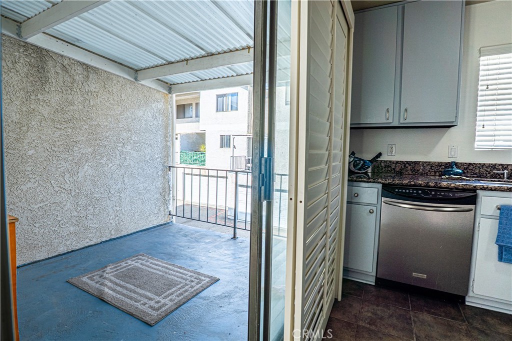 9620 Sepulveda Boulevard 4