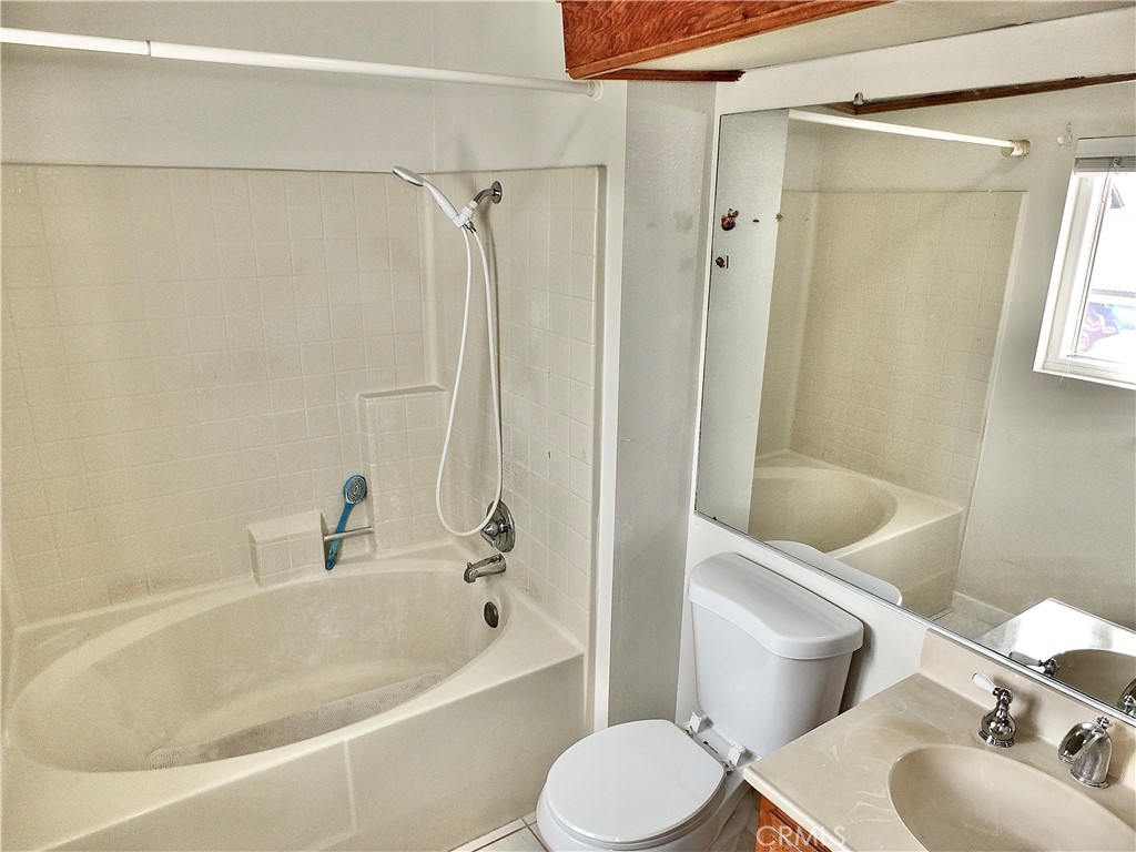 15121 Rancho Clemente