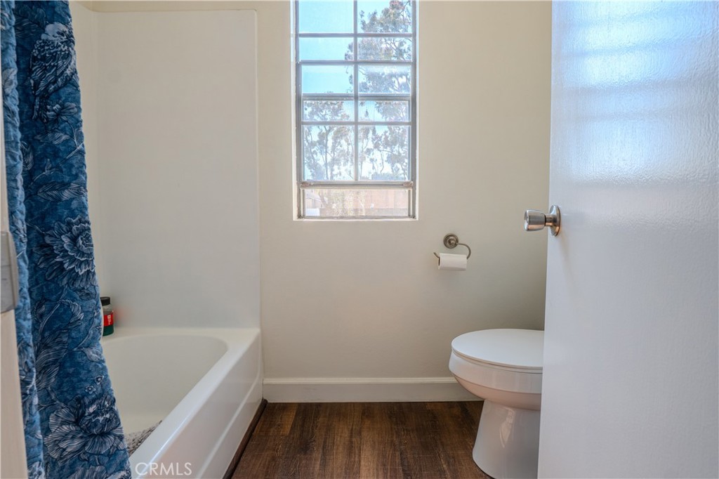 1903 Temple Avenue 228