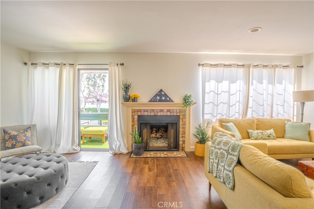 1903 Temple Avenue 228