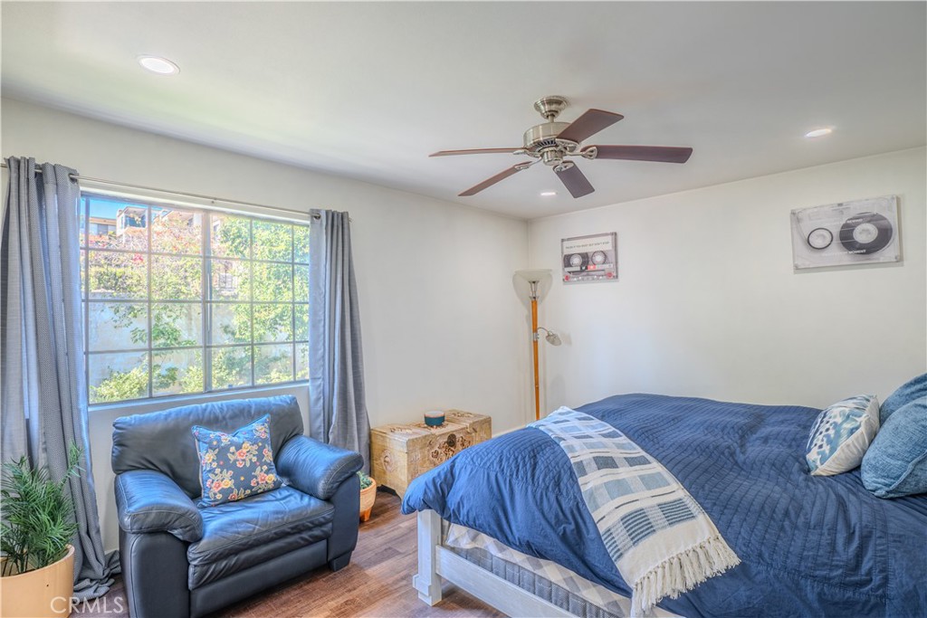 1903 Temple Avenue 228