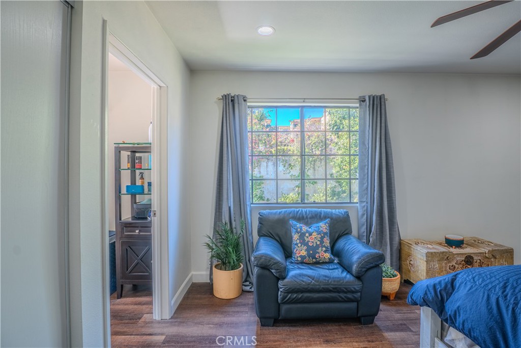 1903 Temple Avenue 228