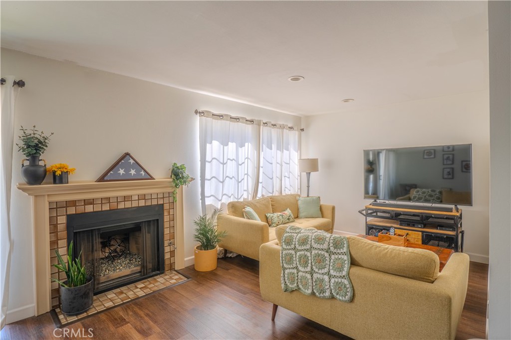 1903 Temple Avenue 228