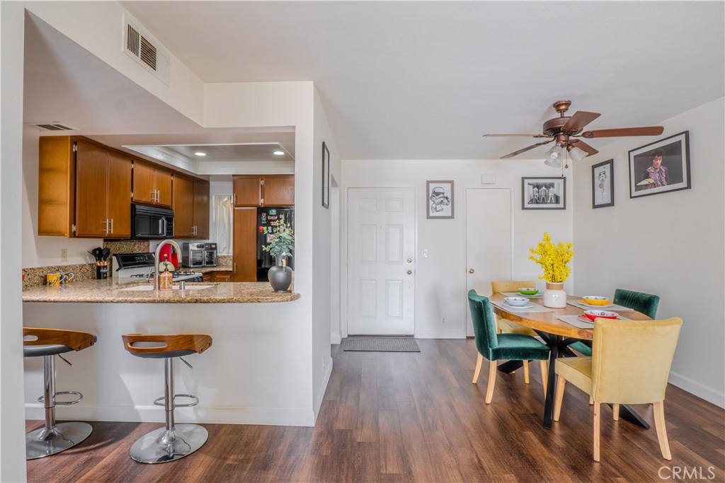 1903 Temple Avenue 228