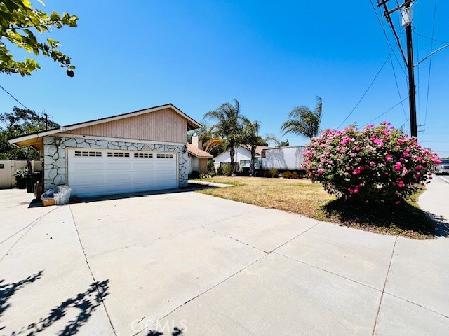 441 Placentia