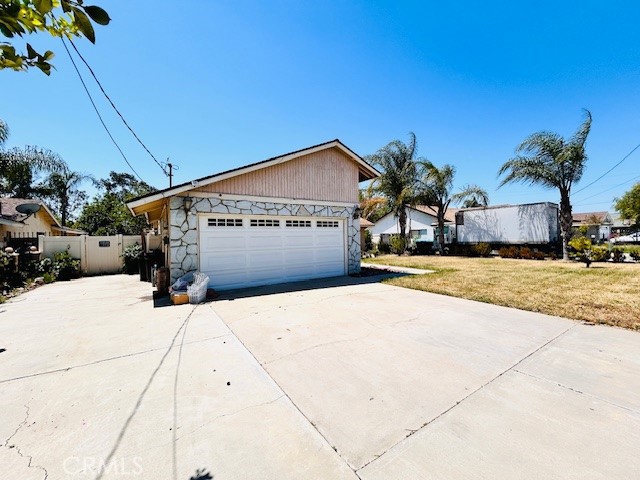 441 Placentia