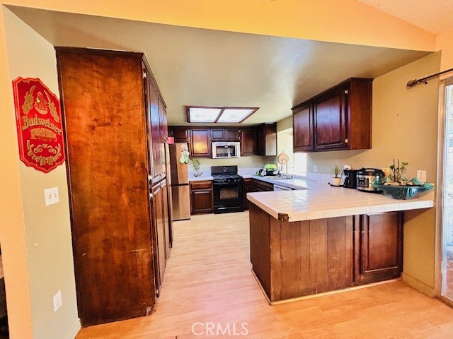 441 Placentia