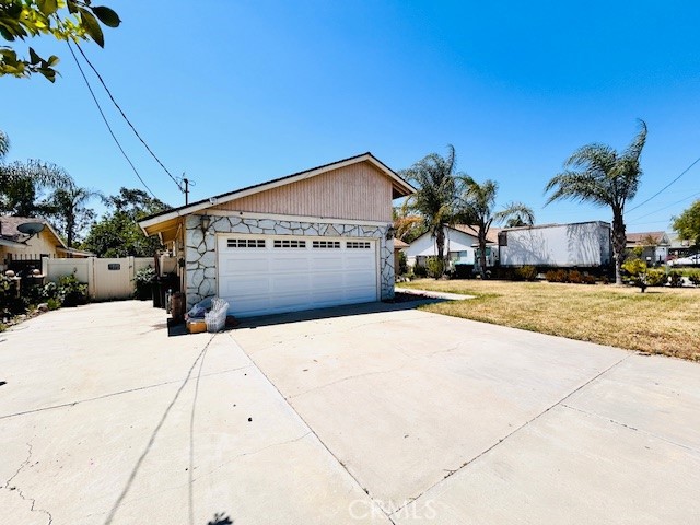 441 Placentia