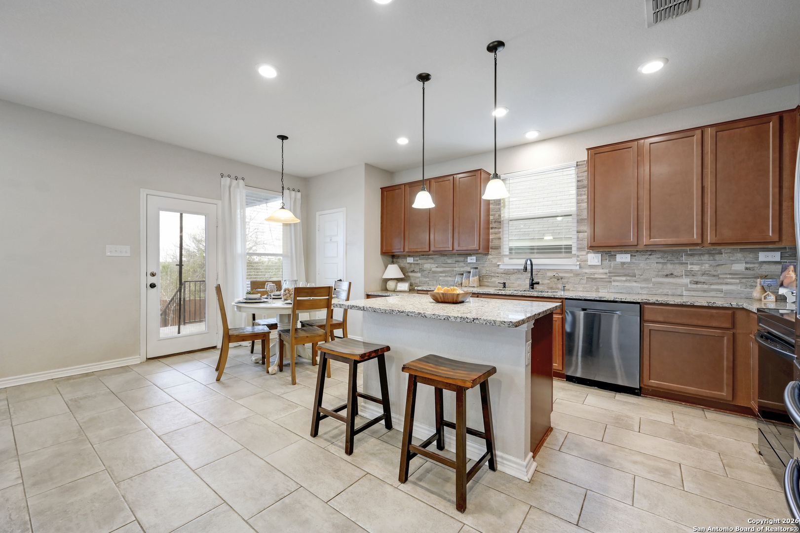 10142 Overlook Canyon