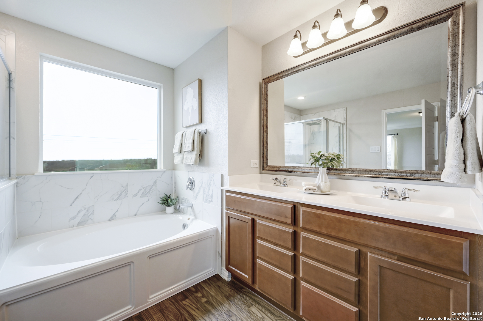 10142 Overlook Canyon