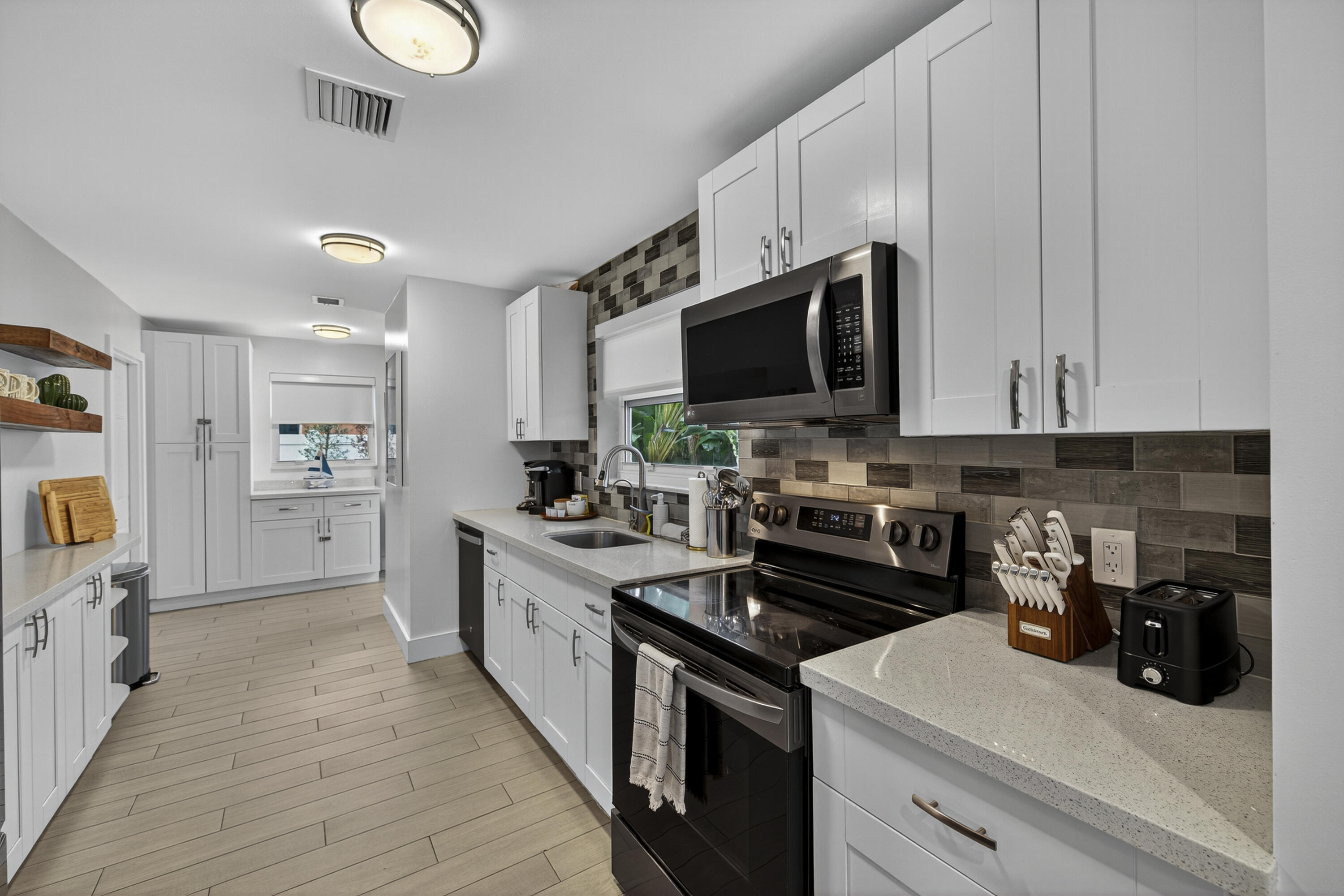 1730 NE 22nd Terrace