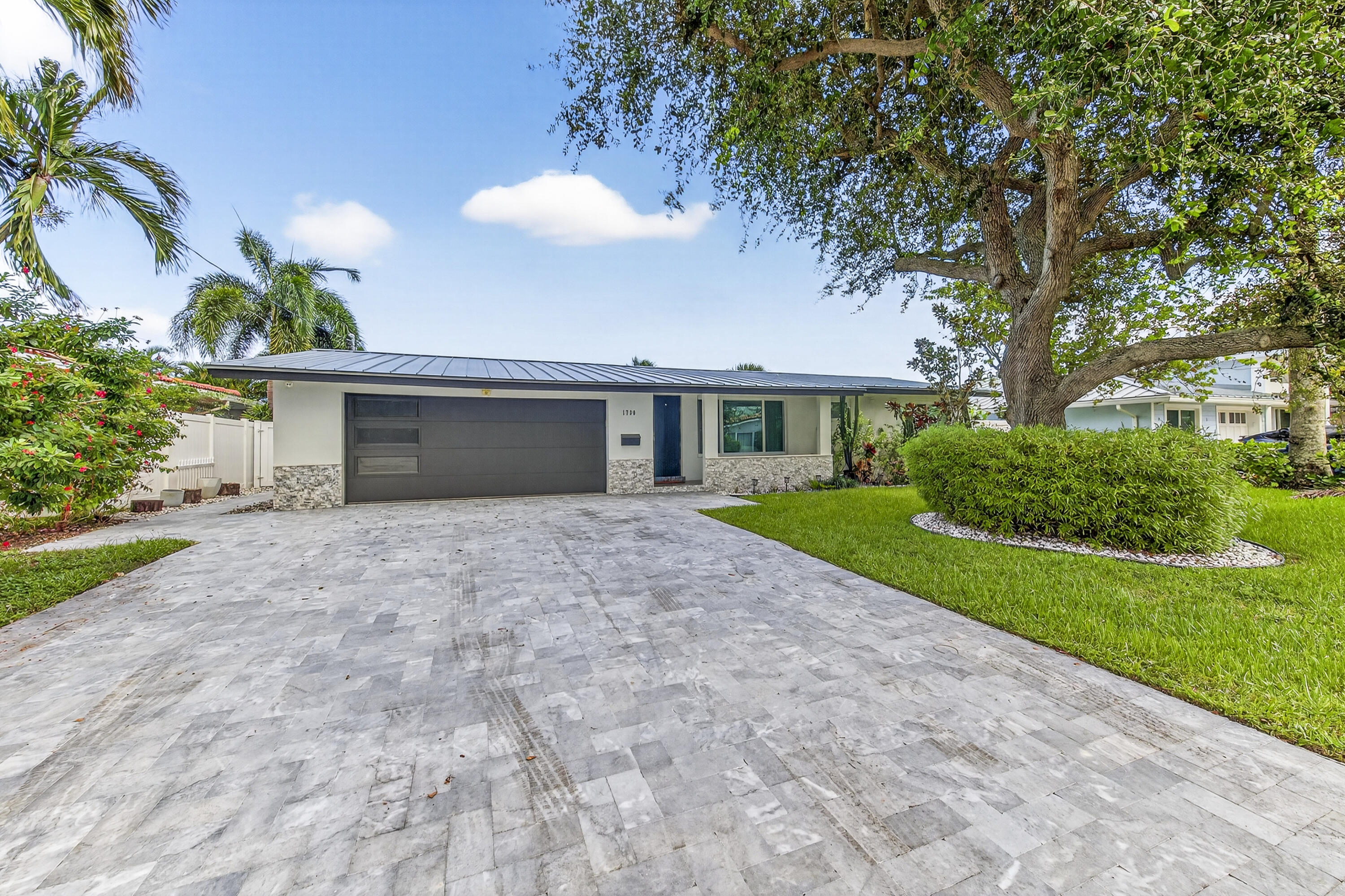 1730 NE 22nd Terrace
