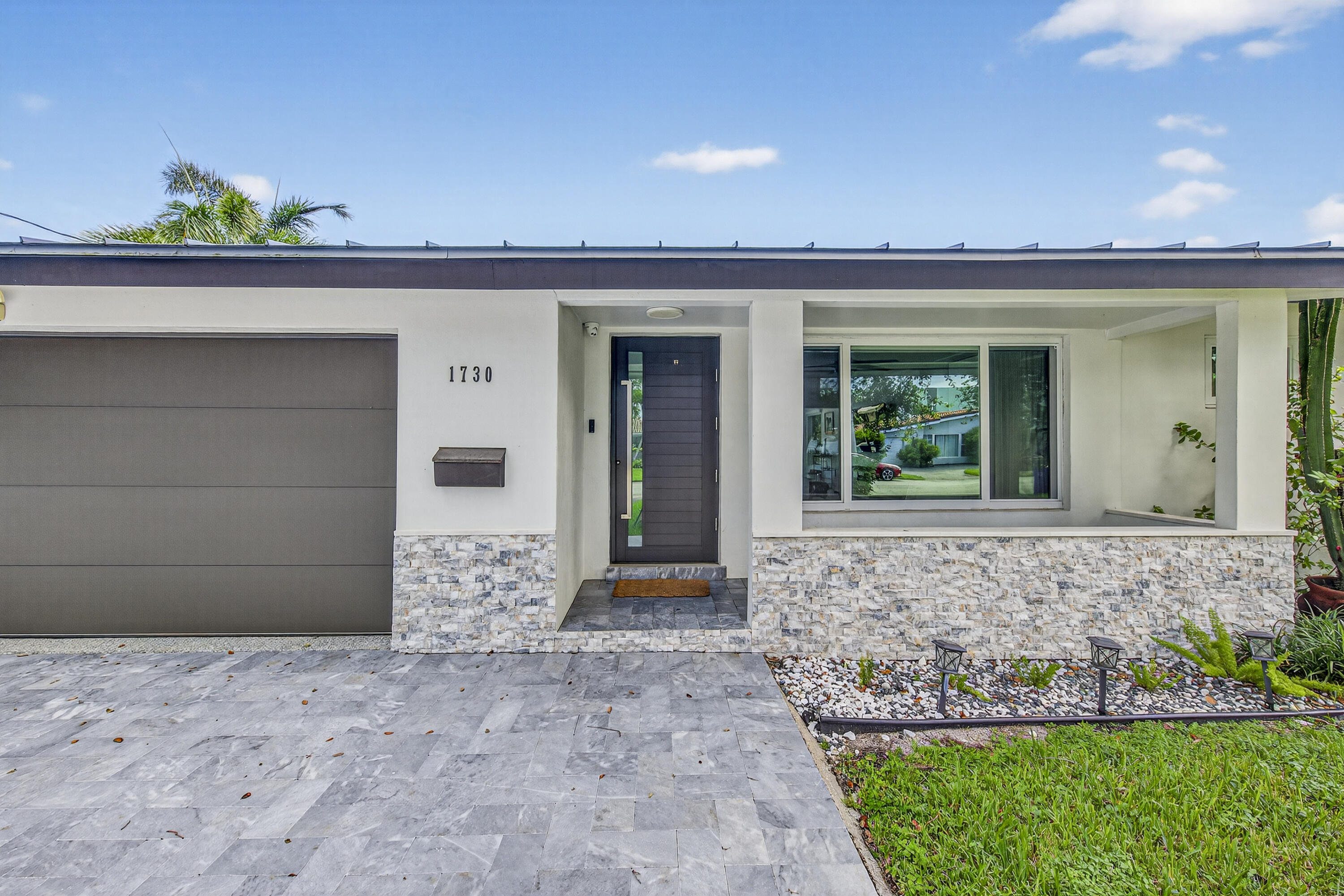 1730 NE 22nd Terrace