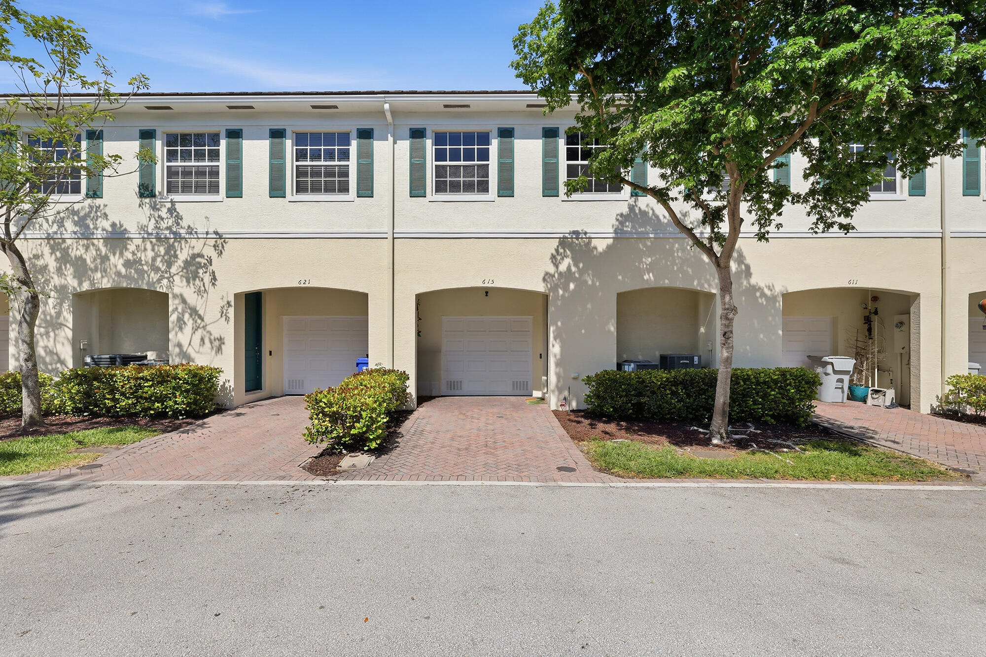 615 SW 2nd Terrace