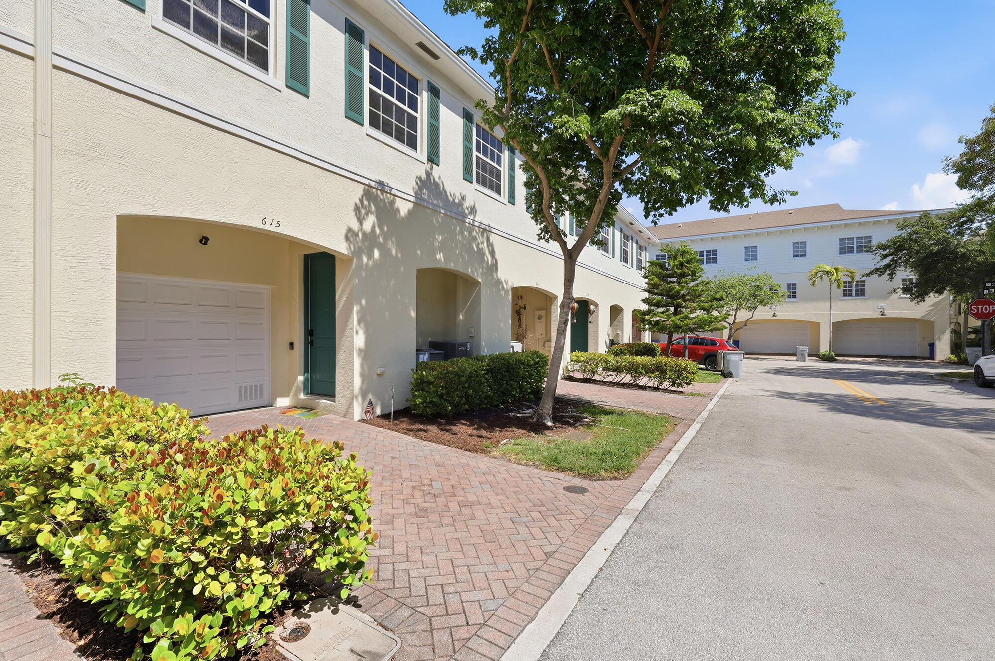615 SW 2nd Terrace