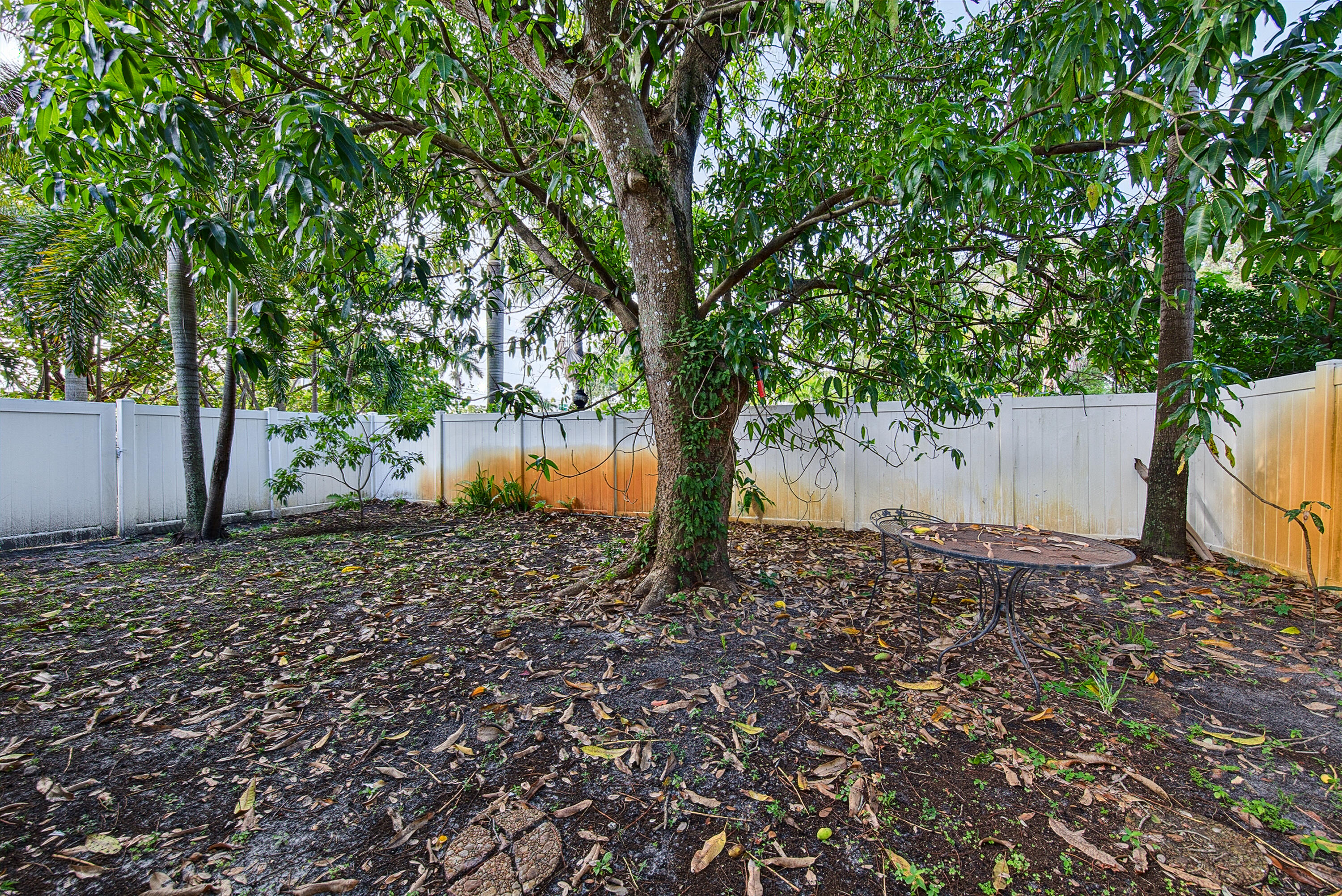 1425 SW 19th Avenue