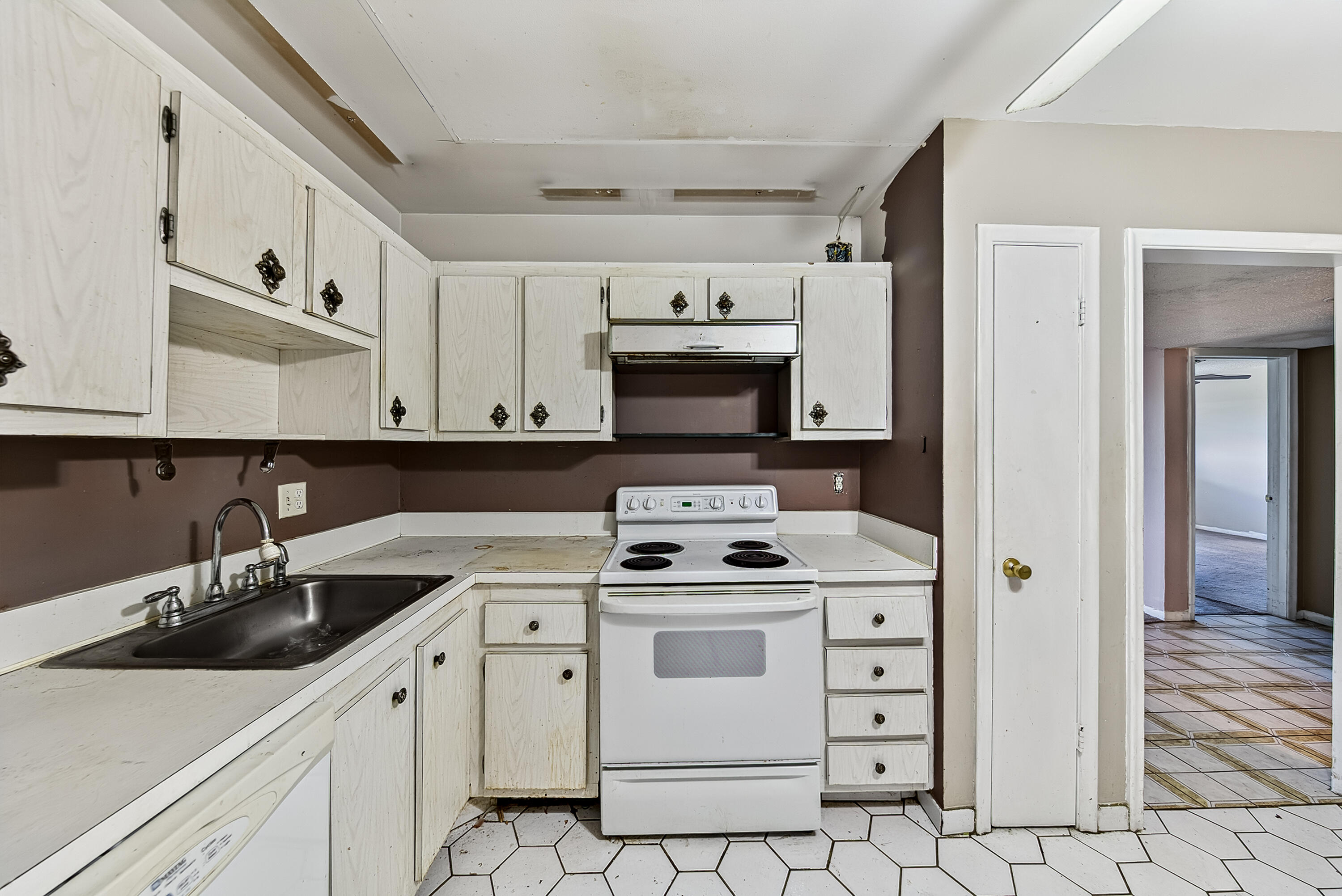 4770 NW 21st Street 412