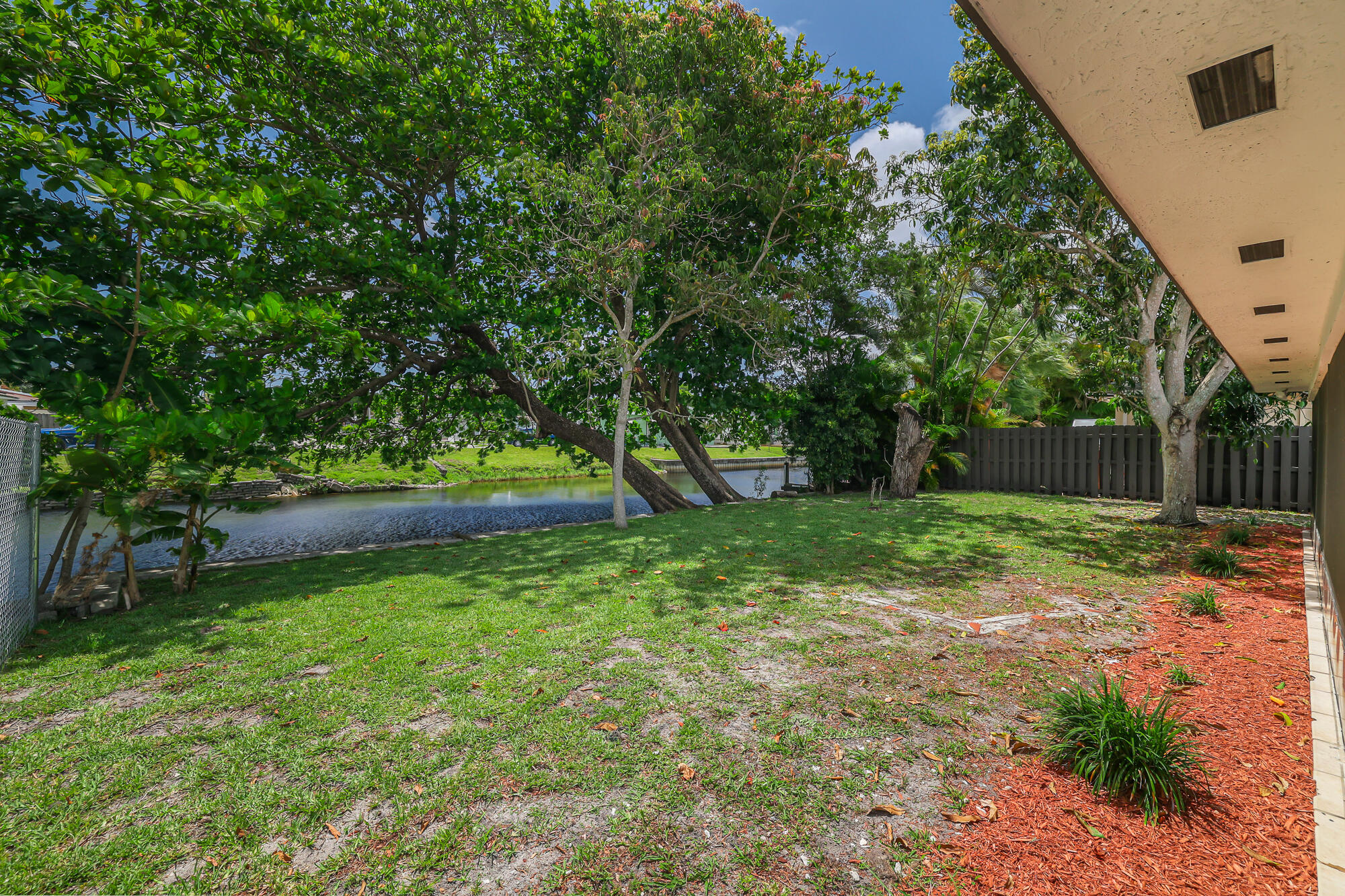 2000 SW 28th Avenue