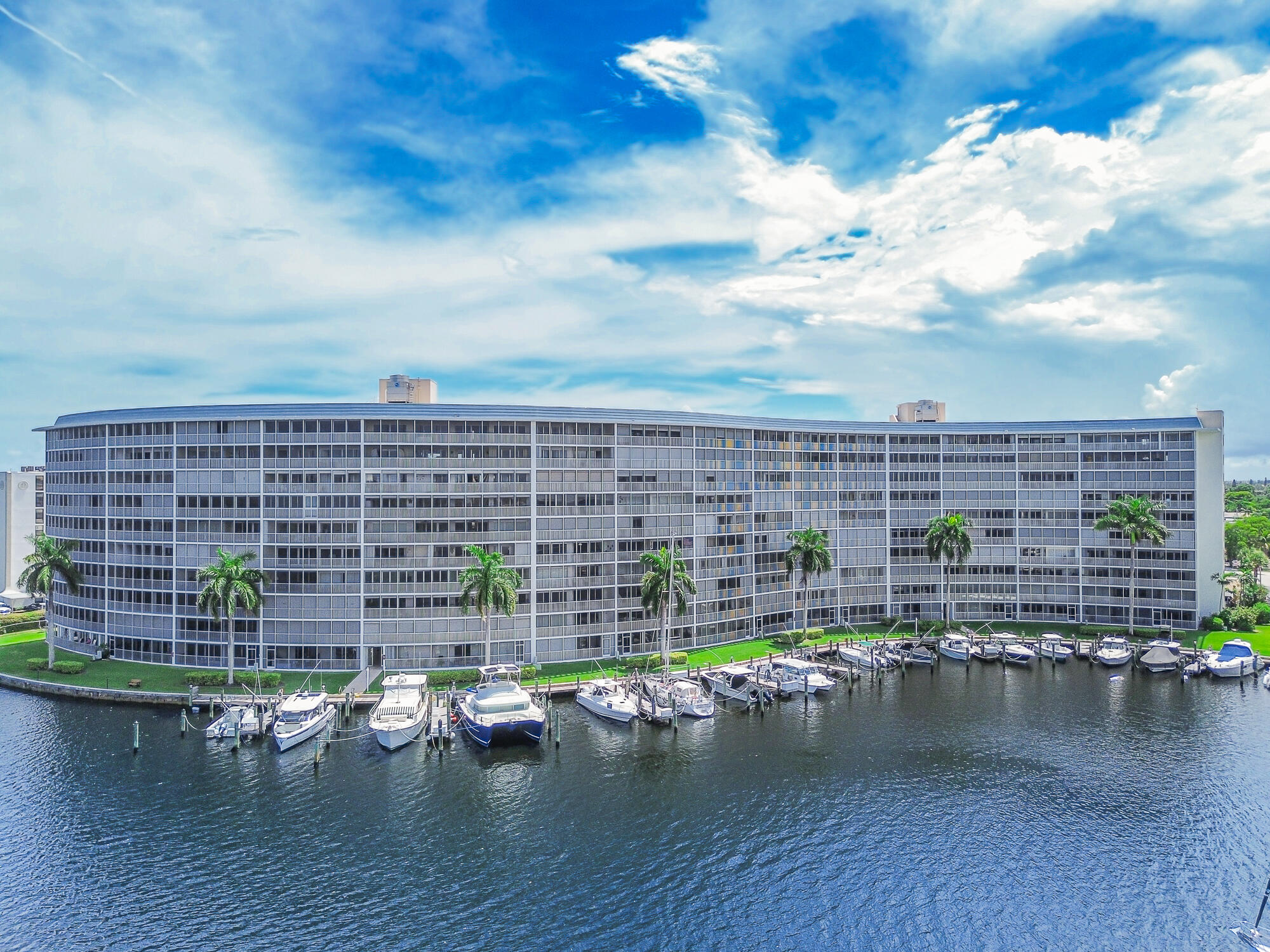 1523 E Hillsboro Boulevard 634