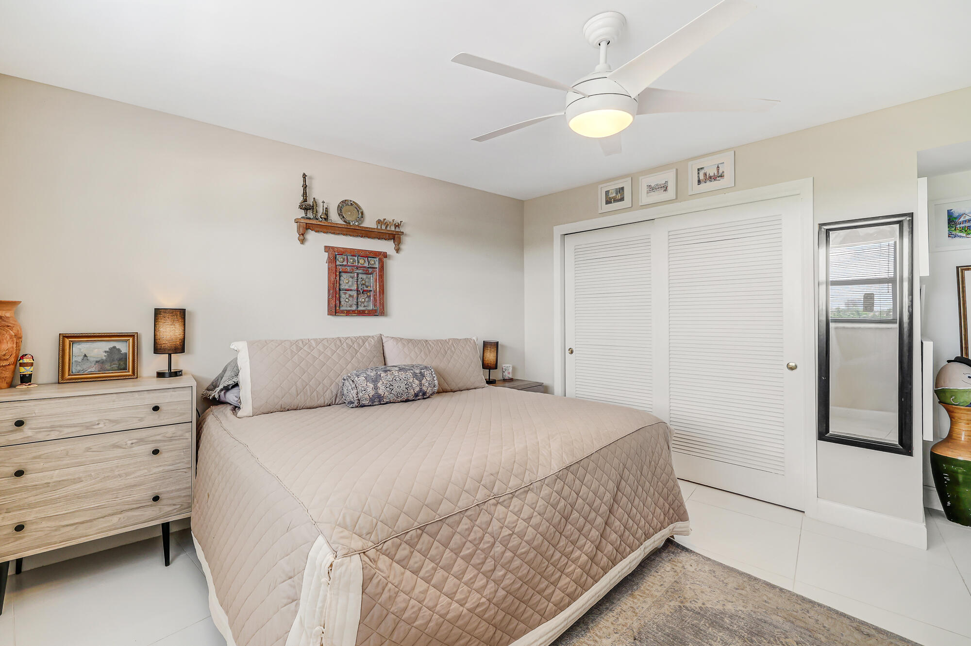 1523 E Hillsboro Boulevard 634