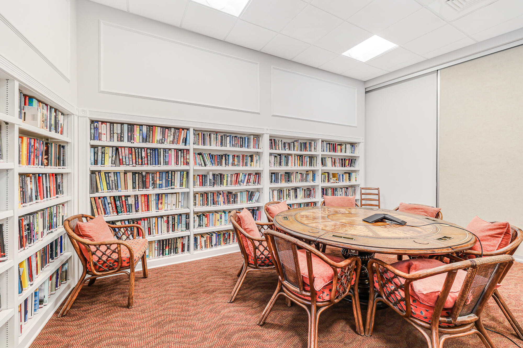1523 E Hillsboro Boulevard 634