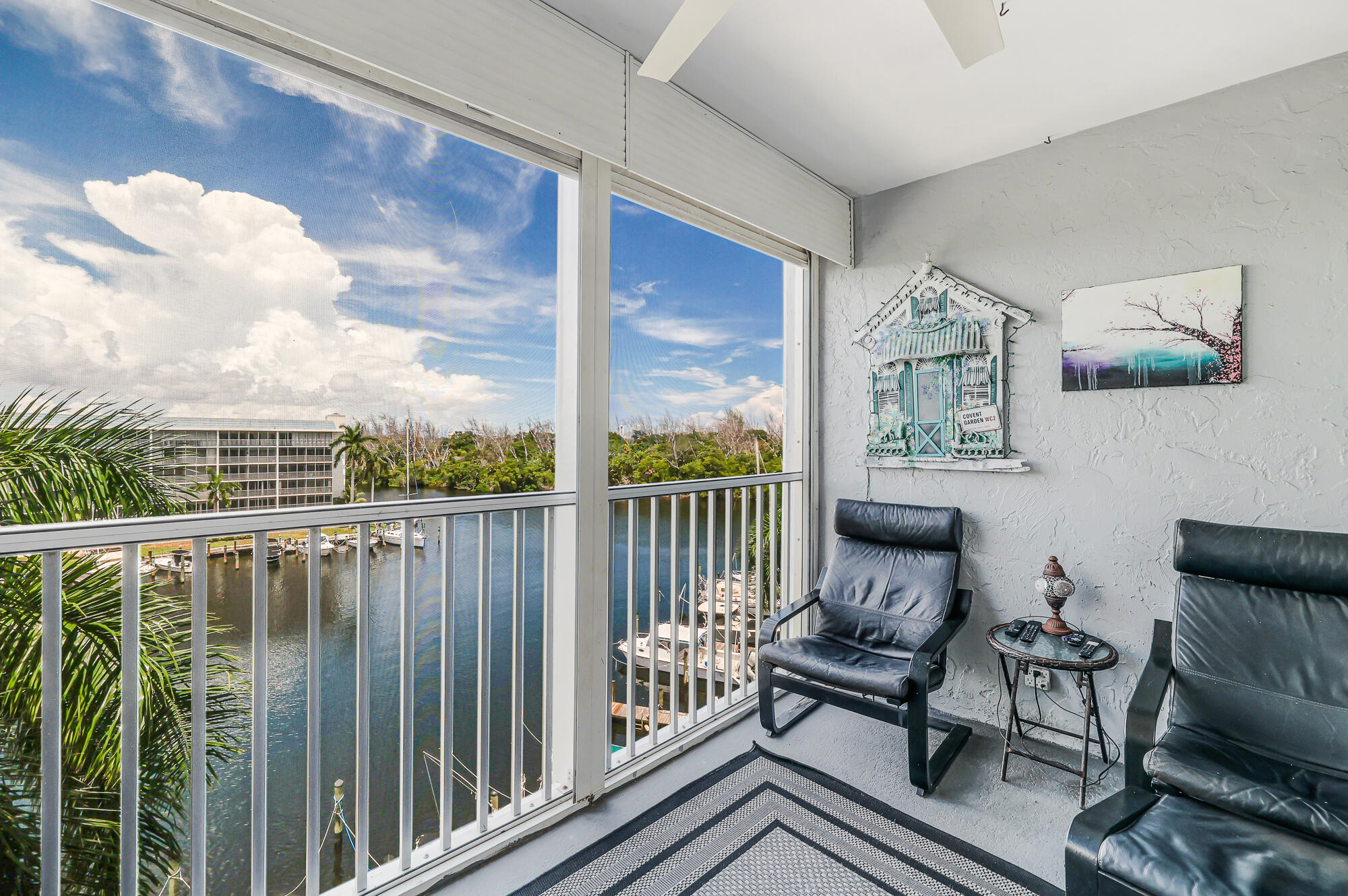 1523 E Hillsboro Boulevard 634