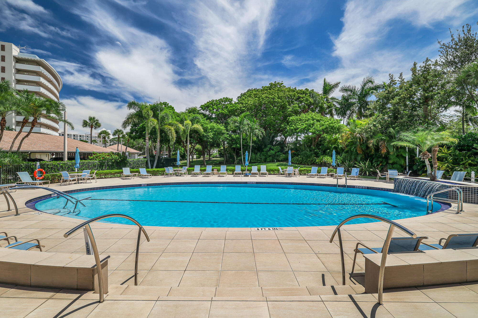 1523 E Hillsboro Boulevard 634