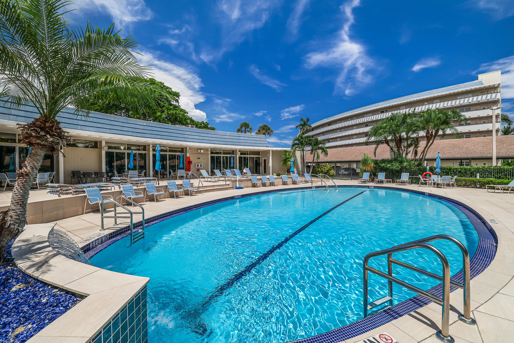 1523 E Hillsboro Boulevard 634