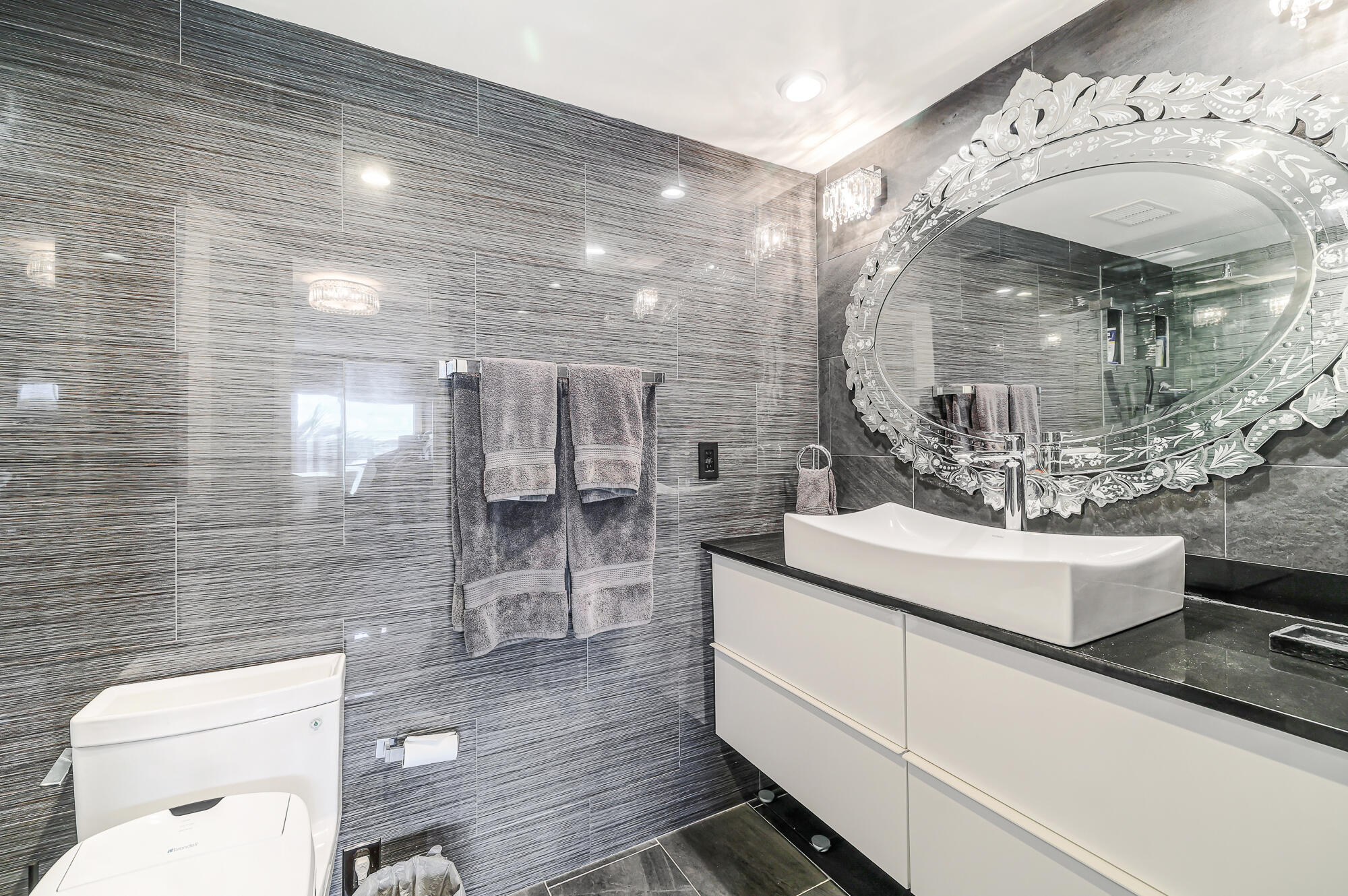 1523 E Hillsboro Boulevard 634