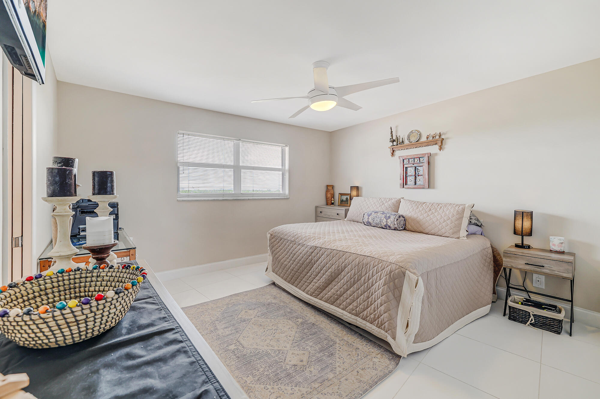 1523 E Hillsboro Boulevard 634