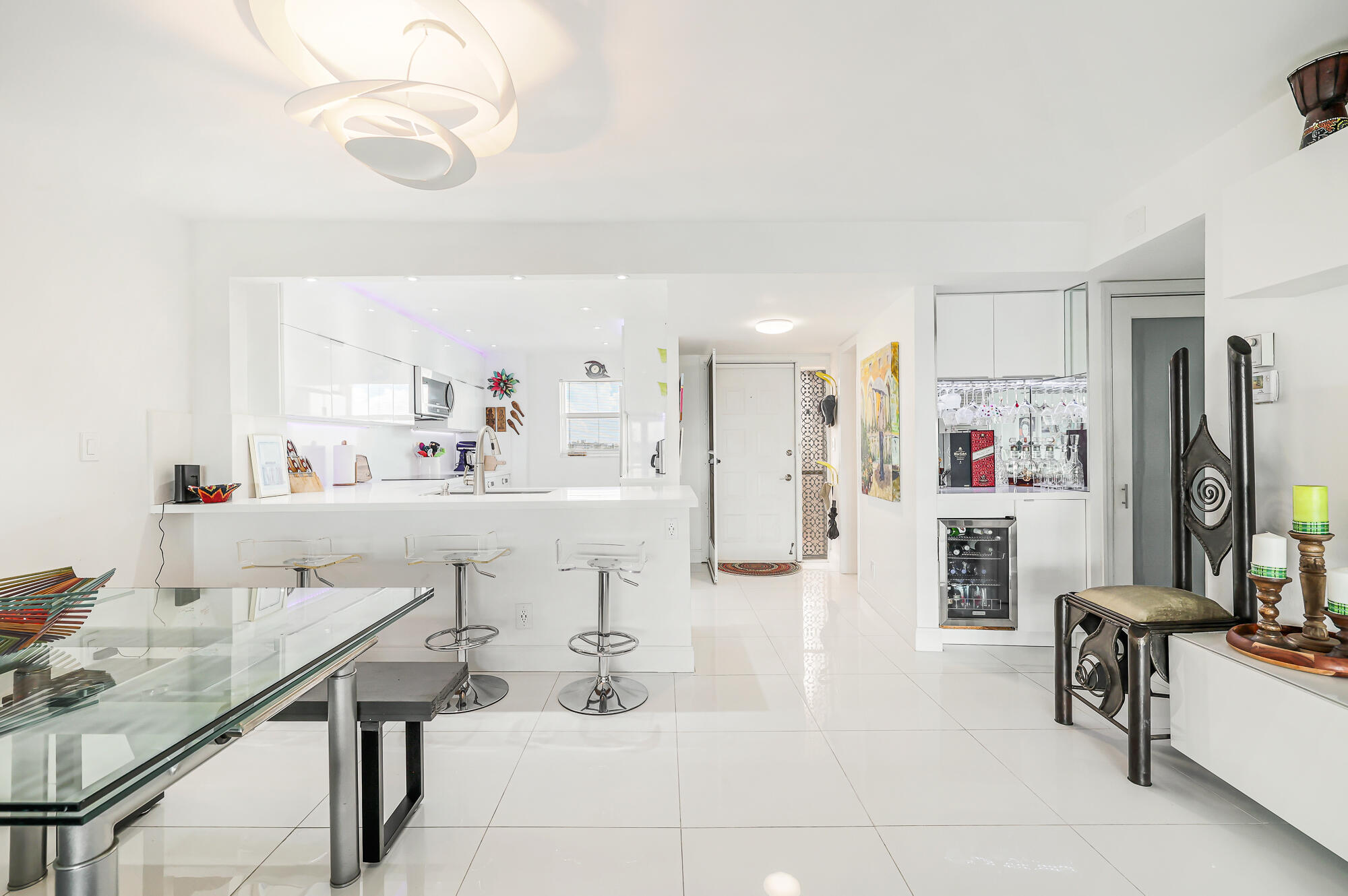 1523 E Hillsboro Boulevard 634
