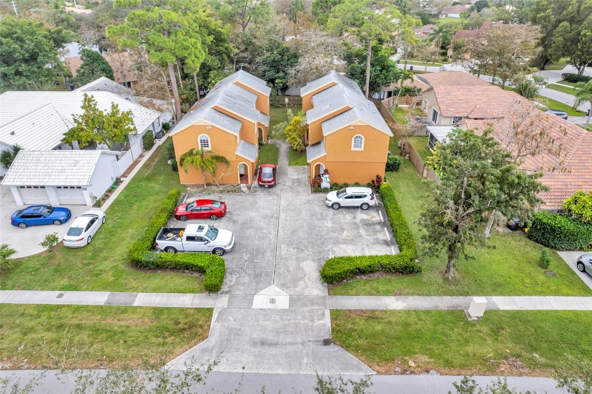 13988 Morning Glory Dr